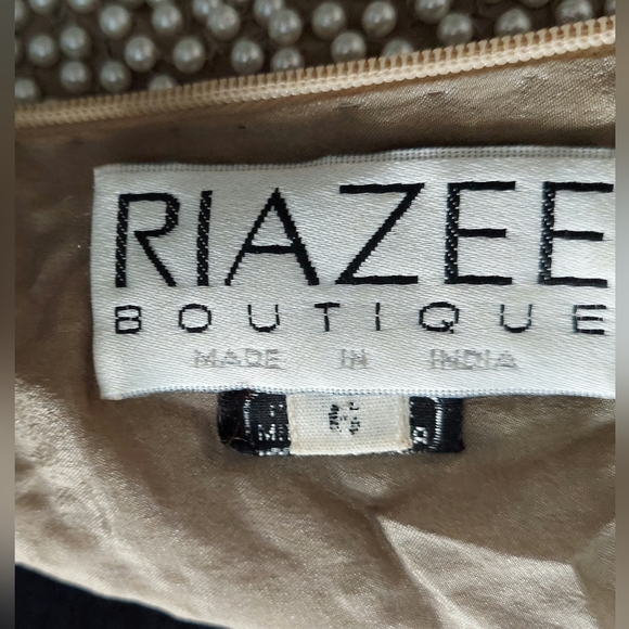 ♥️♥️Unique,extraordinary by Riazee Boutique Beaded "Pearls"Top  Size 6 - Picture 10 of 11